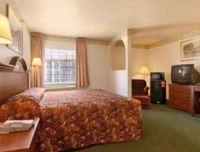 фото отеля Super 8 Motel West Tulsa