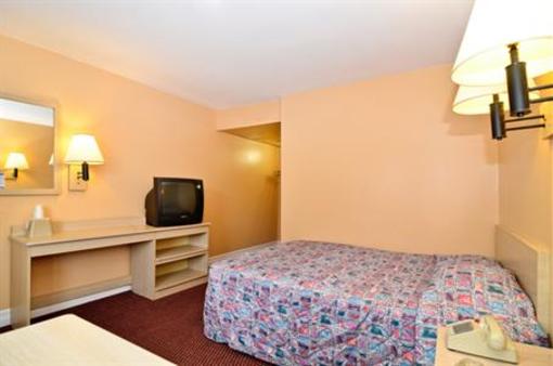 фото отеля Americas Best Value Inn Bridgeton - St. Louis / North