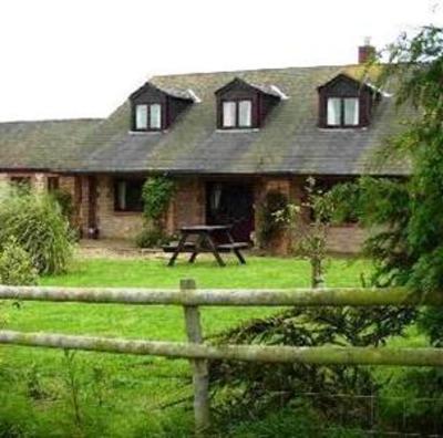 фото отеля Highway Farm Bed and Breakfast Bridport