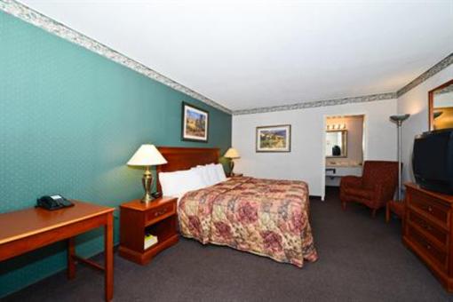 фото отеля Canadas Best Value Inn St. Catharines