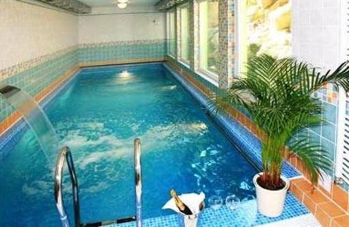 фото отеля Spa Hotel Schlosspark