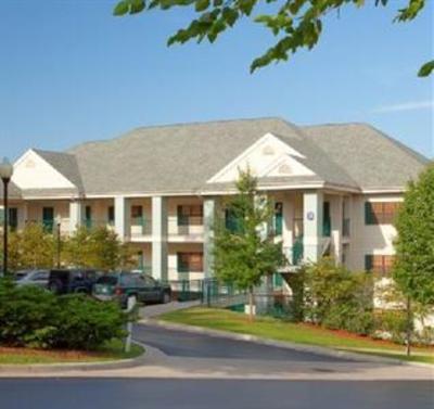 фото отеля Falls Village Resort