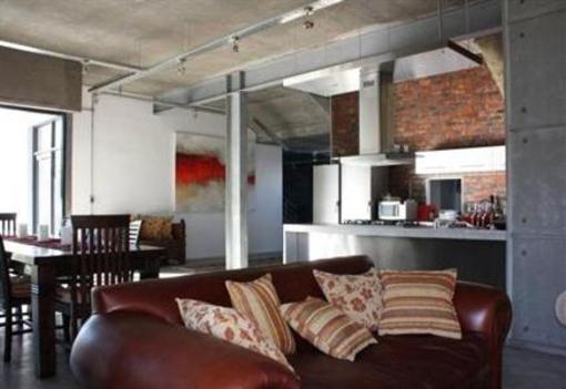 фото отеля Sunset Loft Guest House Cape Town