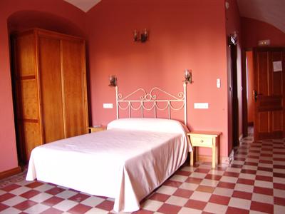 фото отеля Hostal San Miguel Trujillo (Spain)