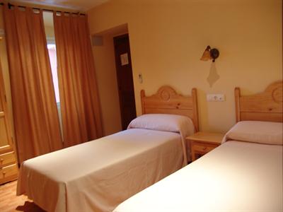 фото отеля Hostal San Miguel Trujillo (Spain)