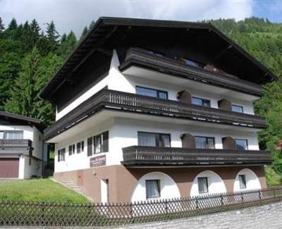 фото отеля Landhaus St Georg Appartements Bad Gastein