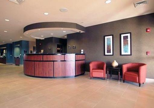 фото отеля Comfort Suites Whitsett