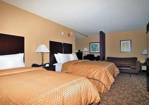 фото отеля Comfort Suites Whitsett