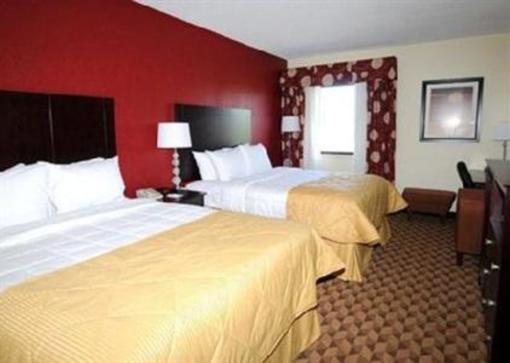 фото отеля Red Roof Inn and Suites Cincinnati North-Mason