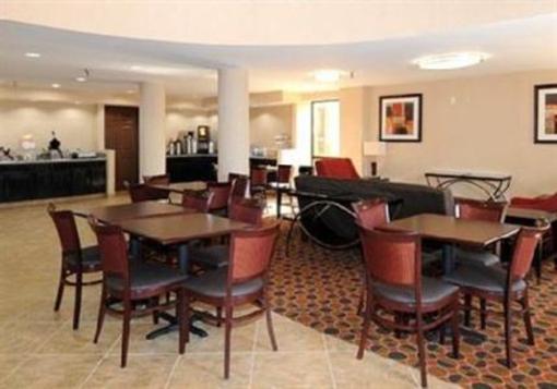 фото отеля Red Roof Inn and Suites Cincinnati North-Mason