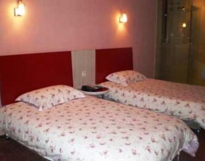 фото отеля Motel 168 (Shenzhen Hongling)