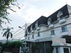 фото отеля Chandra Residence