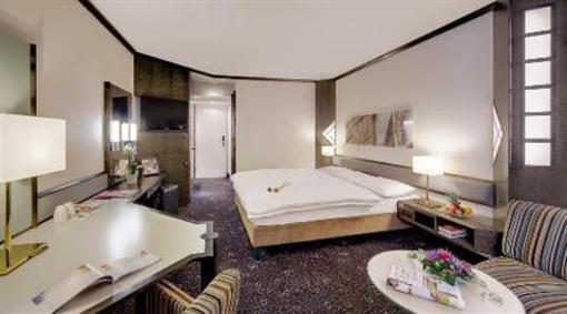 фото отеля Parkhotel Neu-Ulm Ulm