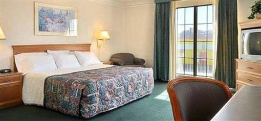 фото отеля Days Inn Midlothian Turnpike Richmond