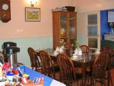 фото отеля Lyness Guest House