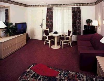 фото отеля Anaheim Carriage Inn
