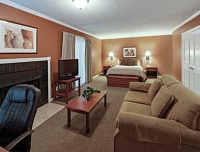фото отеля Hawthorn Suites by Wyndham Greenville