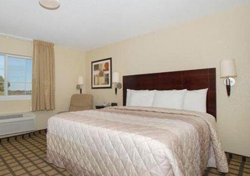 фото отеля Suburban Extended Stay Hotel Coralville