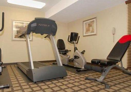 фото отеля Suburban Extended Stay Hotel Coralville