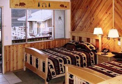 фото отеля The Edgewater Big Bear Lake