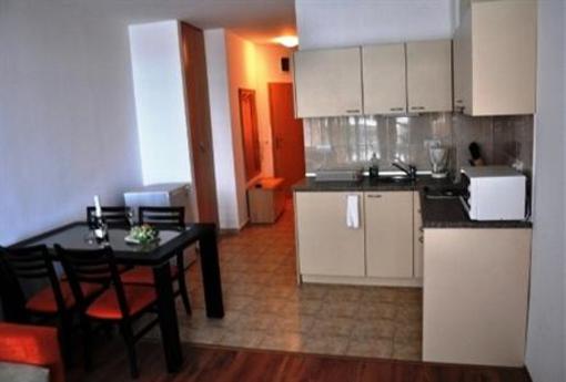 фото отеля Sunny Holiday Aparthotel
