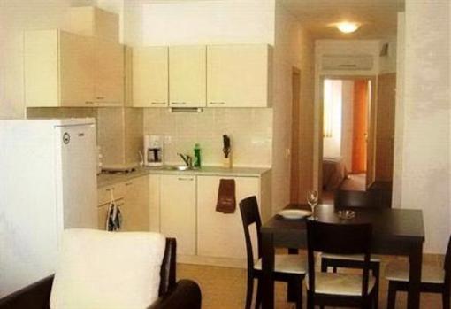 фото отеля Sunny Holiday Aparthotel
