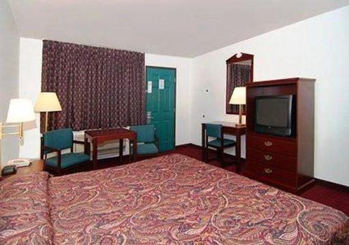 фото отеля Econo Lodge Phoenix