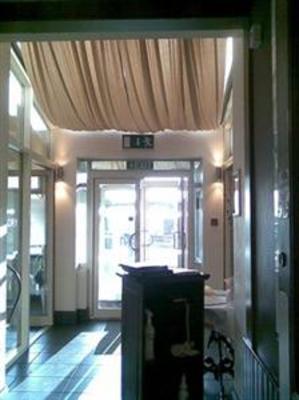 фото отеля Kaim Park Hotel Bathgate