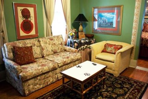 фото отеля Arbor House Suites Bed and Breakfast