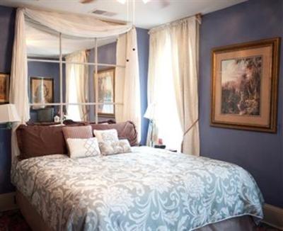 фото отеля Arbor House Suites Bed and Breakfast