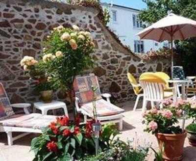 фото отеля Bay View Guest House Saint Helier