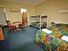 фото отеля Red Cedars Motel Canberra