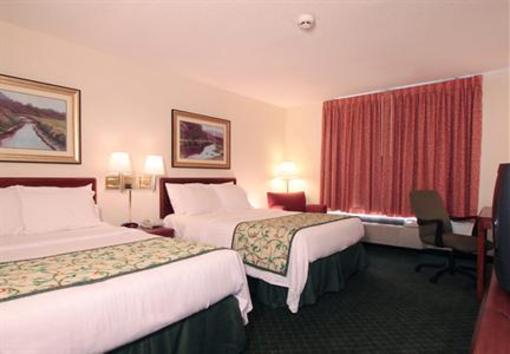 фото отеля Fairfield Inn Louisville North