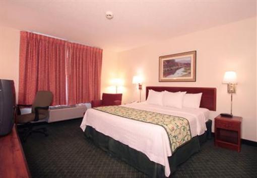 фото отеля Fairfield Inn Louisville North