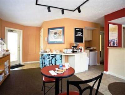 фото отеля Pointes North Resort Traverse City