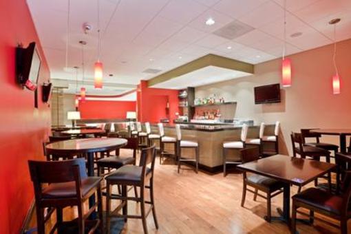фото отеля Holiday Inn Olathe-Great Plains Mall Area
