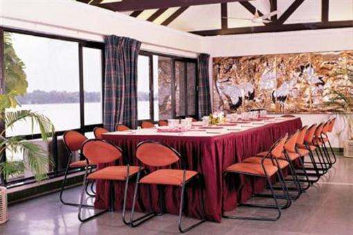 фото отеля Riviera Suites