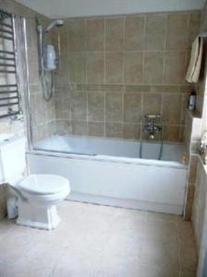 фото отеля Downsview Guest House Ashford