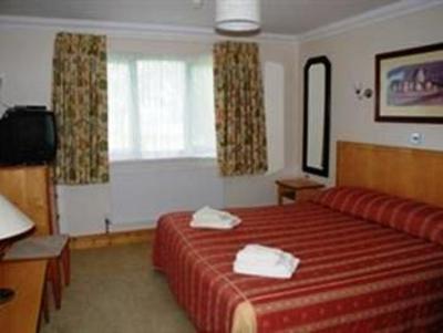 фото отеля Downsview Guest House Ashford