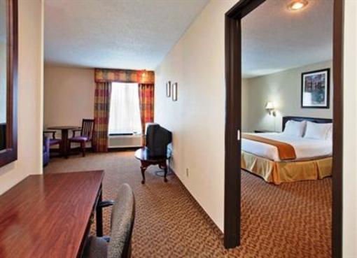 фото отеля Holiday Inn Express Osage Beach
