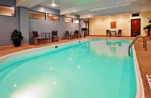 фото отеля Holiday Inn Express Osage Beach