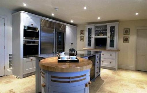 фото отеля Folly Farm Cottages Tetbury
