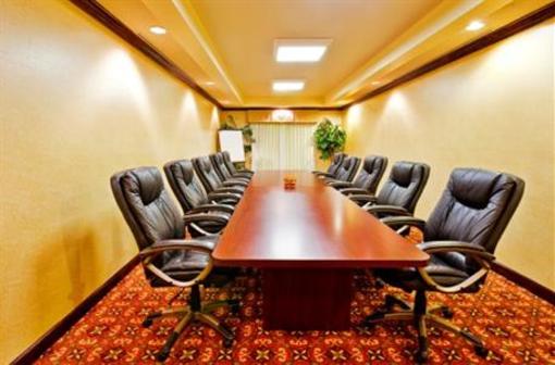 фото отеля Holiday Inn Express Dickson