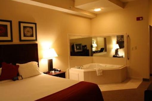 фото отеля Holiday Inn Express Dickson