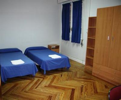 фото отеля Hostal Residencia Arti Madrid