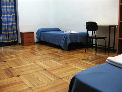 фото отеля Hostal Residencia Arti Madrid