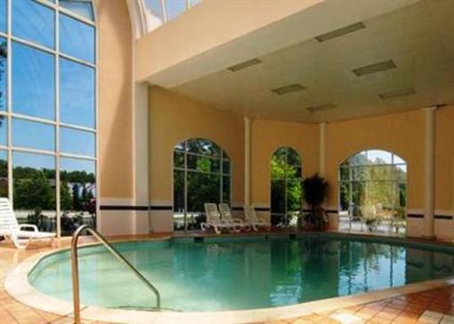 фото отеля Comfort Inn Central Williamsburg (Virginia)
