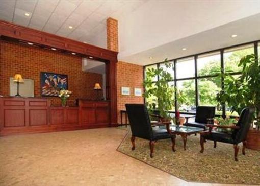 фото отеля Comfort Inn Central Williamsburg (Virginia)