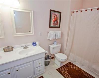 фото отеля Bradford House Bed and Breakfast Rhapsody Inn