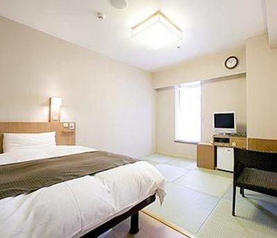 фото отеля Dormy Inn Shinsaibashi